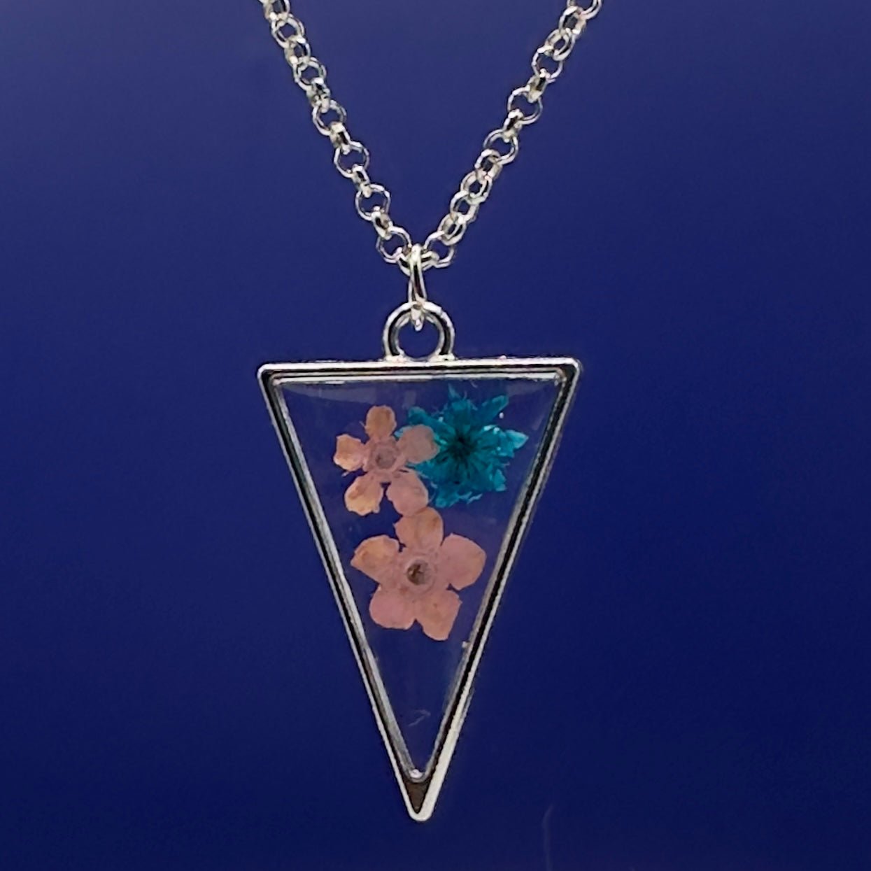 Triangle of joy - Primacora