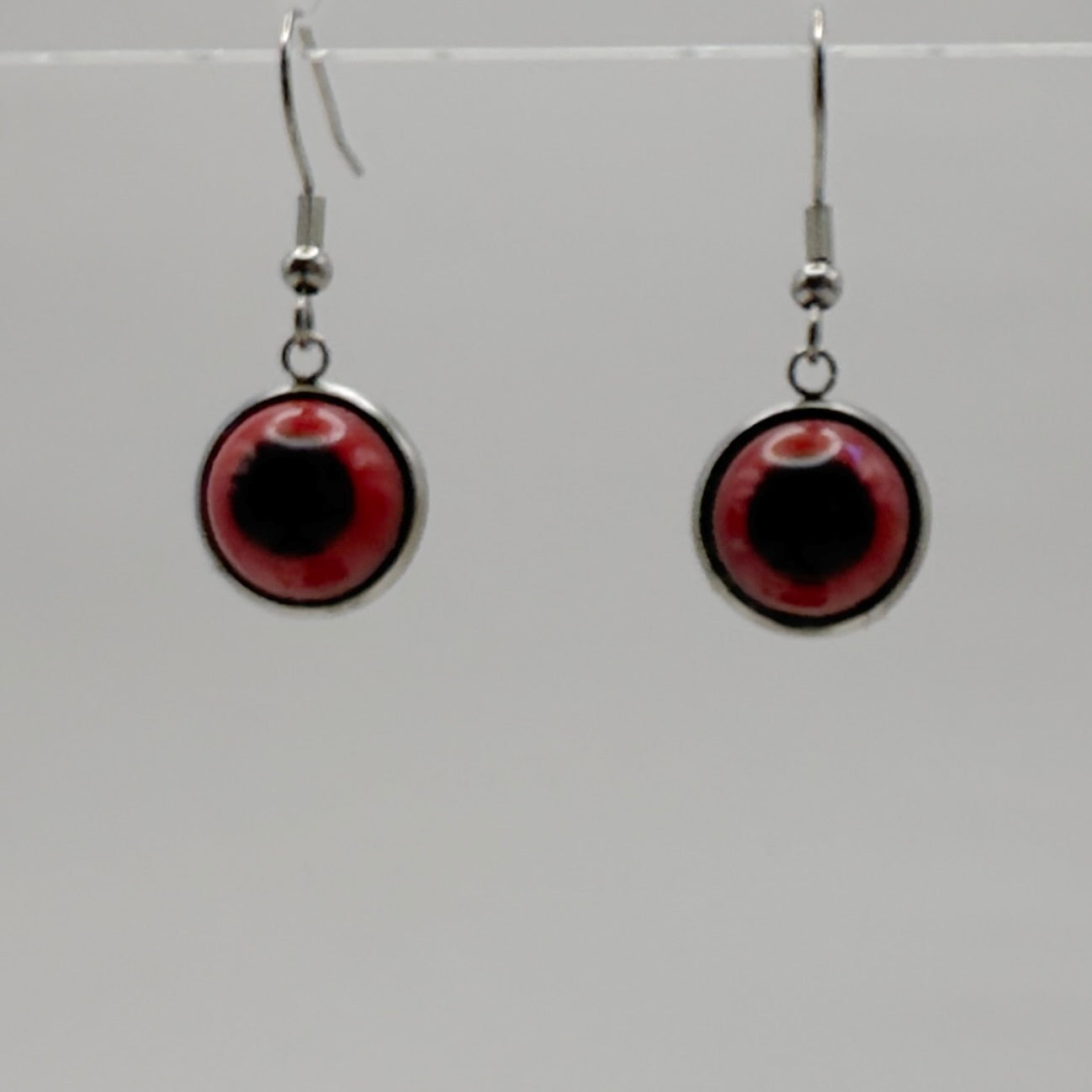 Black and red round dangle earrings