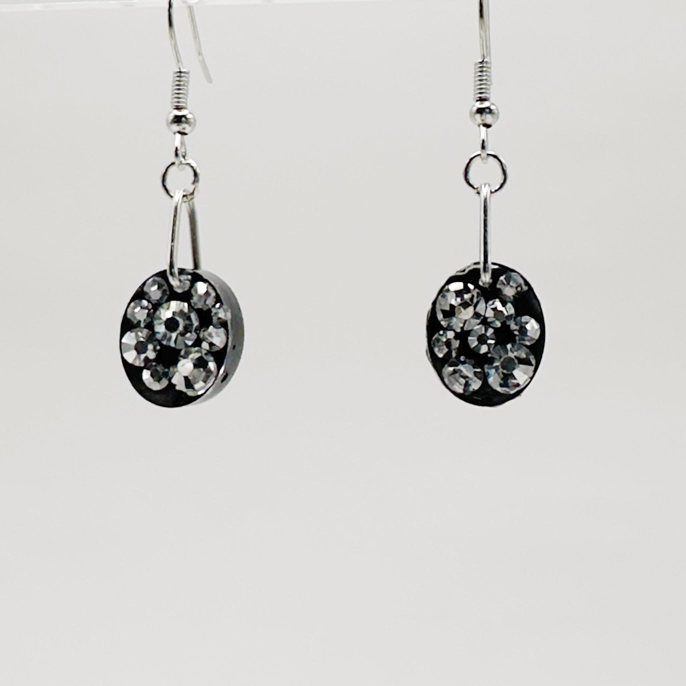 Oval bling earrings