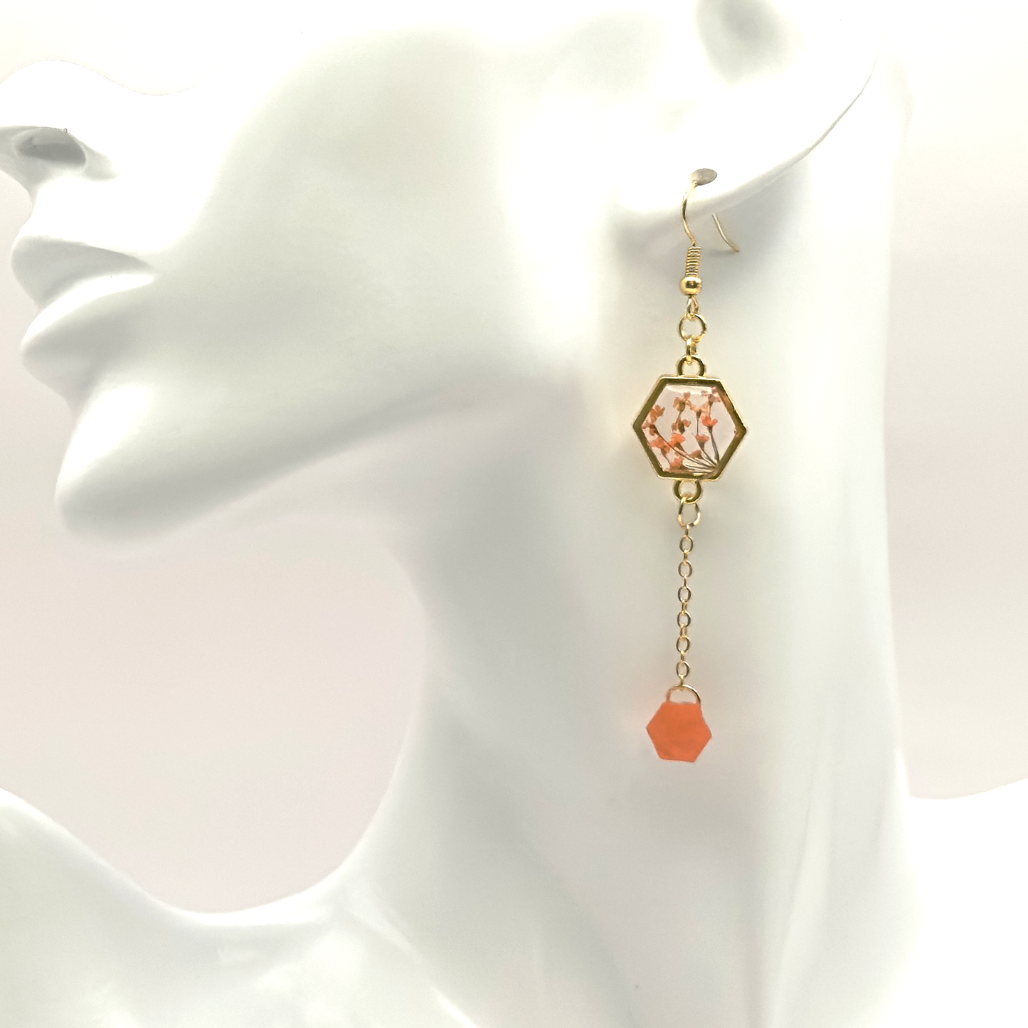 Dangle hexagonal earrings