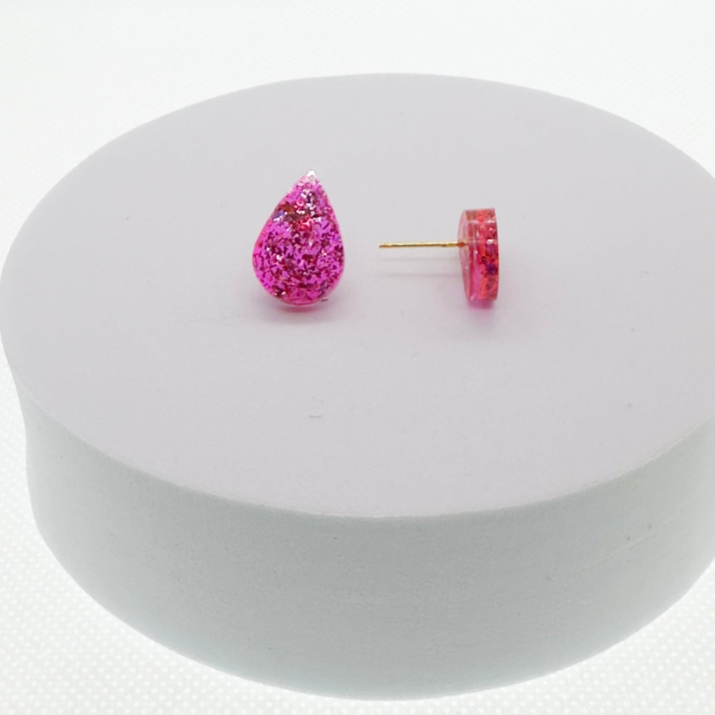 Hot pink teardrops - Primacora