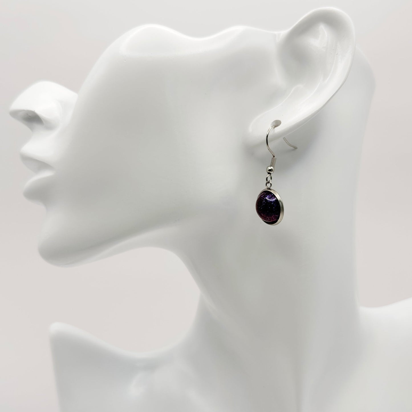 Iridescent half sphere dangles - Primacora