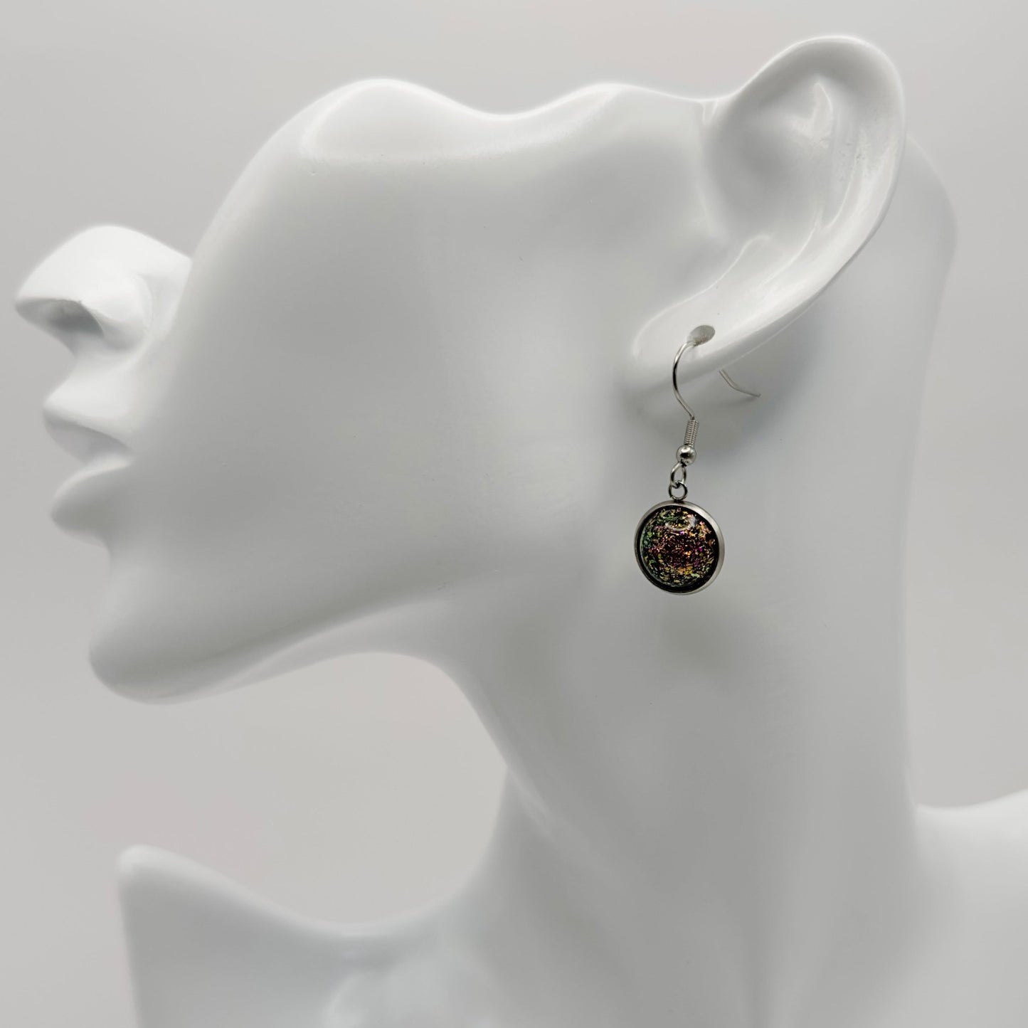Iridescent half sphere dangles - Primacora