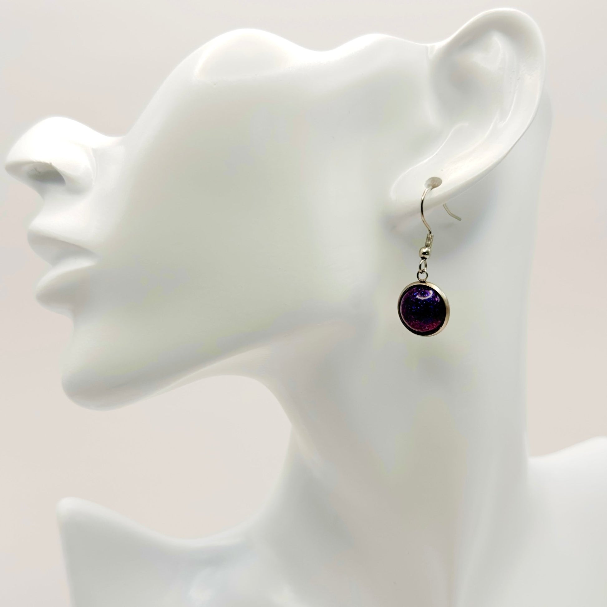 Iridescent half sphere dangles - Primacora