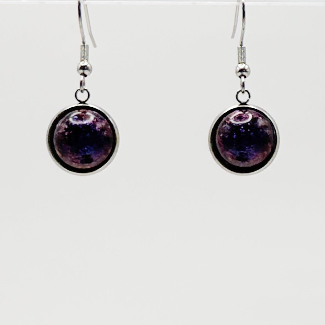 Iridescent half sphere dangles - Primacora