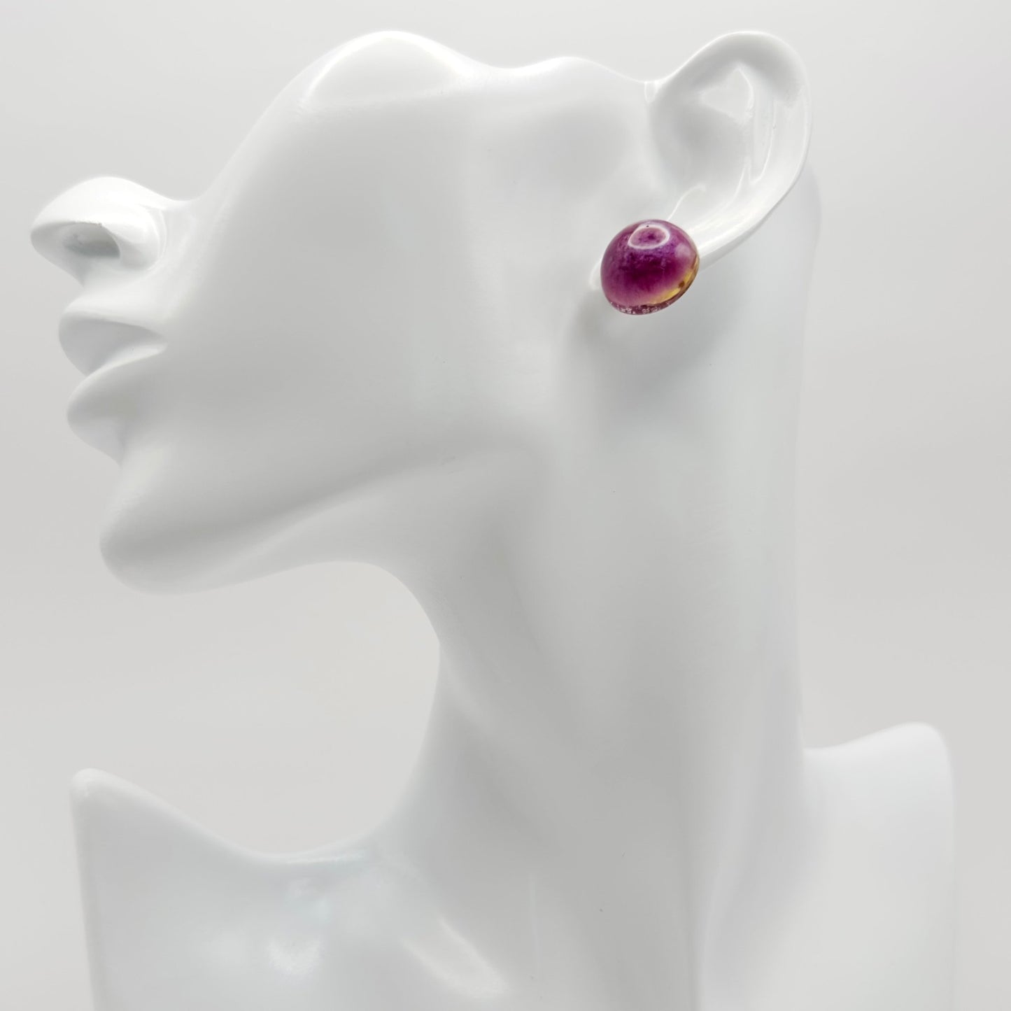 Large purple stud earrings - Primacora