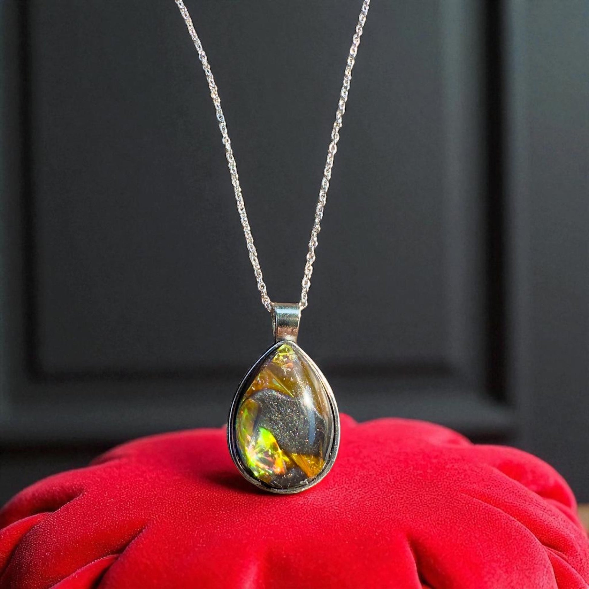 Light catcher necklace - Primacora