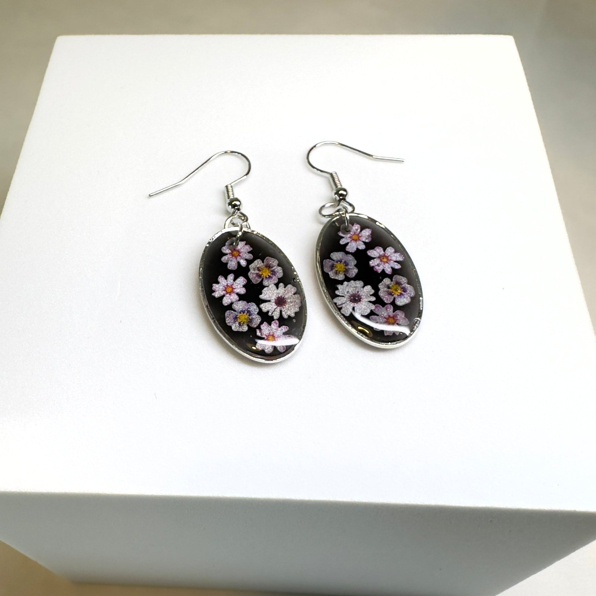 Oval floral earrings - Primacora