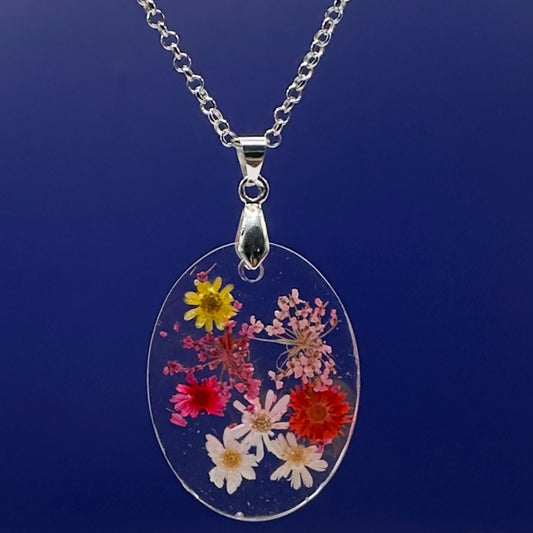 Vibrant pressed flowers oval necklace - Primacora
